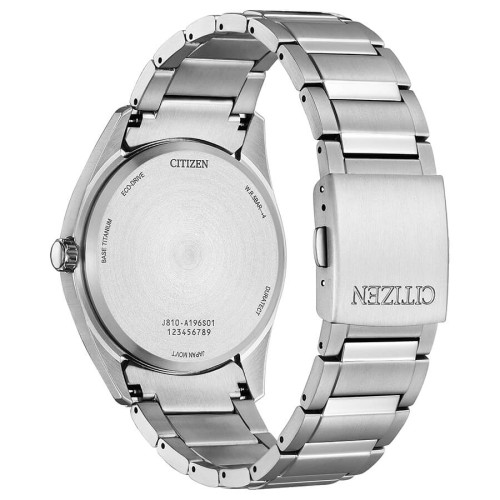 Reloj Citizen EcoDrive SuperTitanio para hombre