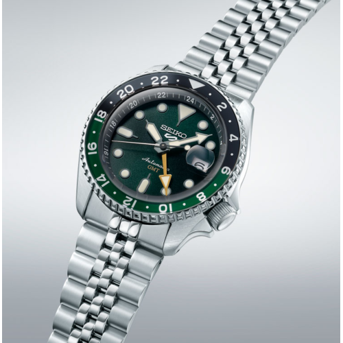 Seiko 5 Sports Style GMTverde para hombre