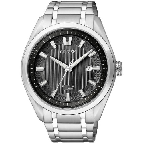 Reloj Citizen Eco-Drive Super Titanium esfera negra